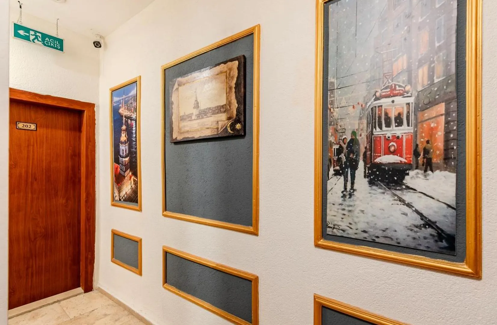 La Pazza Suites Istanbul Hotel