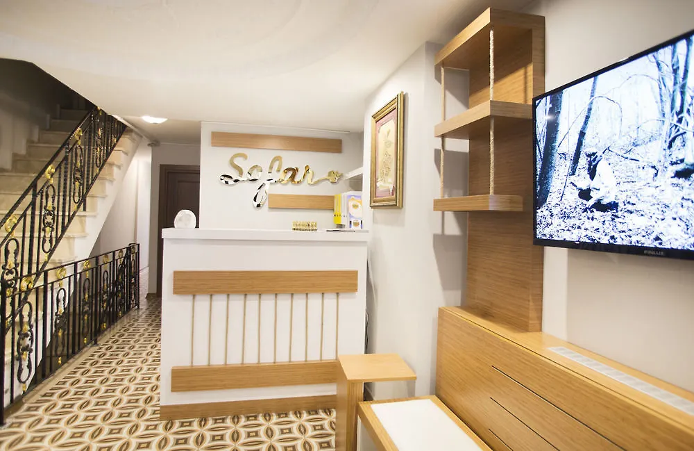La Pazza Suites Istanbul Hotel