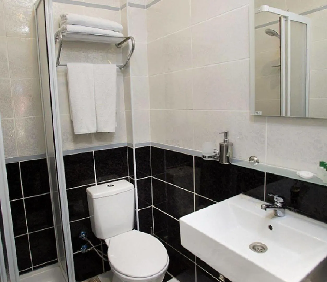 איסטמבול La Pazza Suites מלון